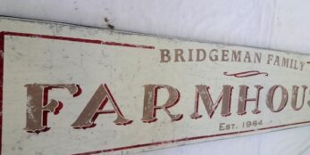 Farmhouse Sign Treasure Decor