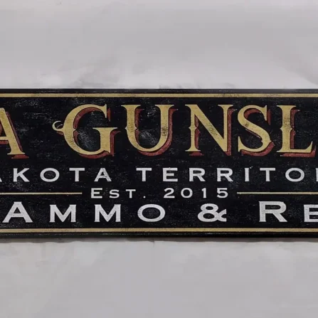 Alternative view of Gunslingers Sign