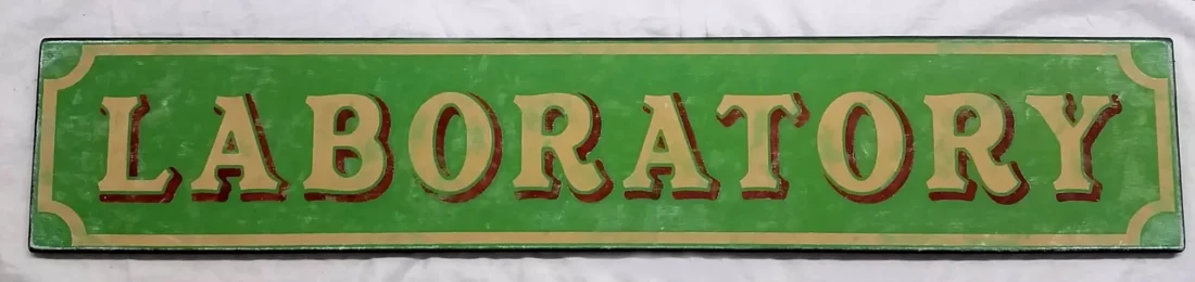 Laboratory Sign - Sign Treasure